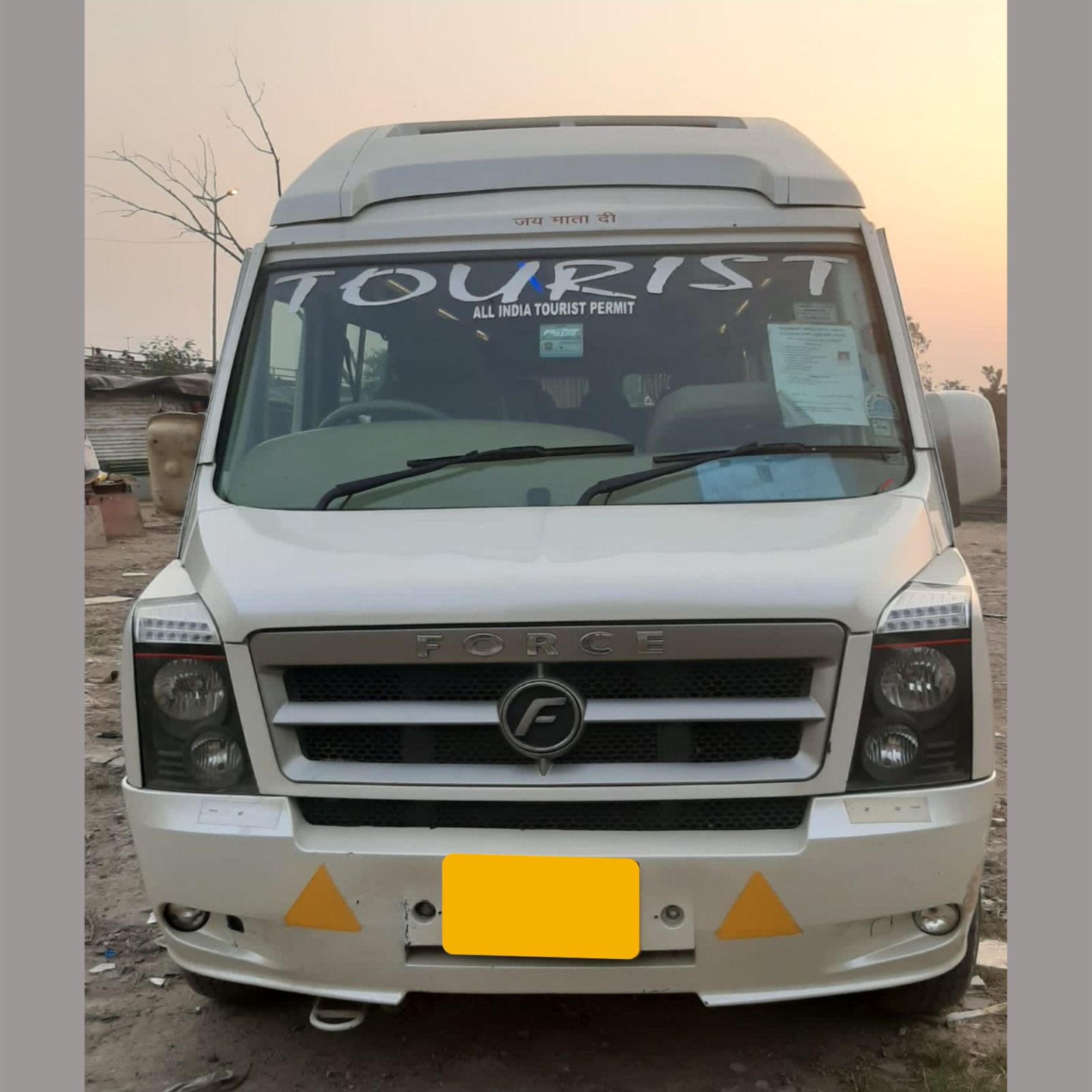 tempo traveller modification in jaipur